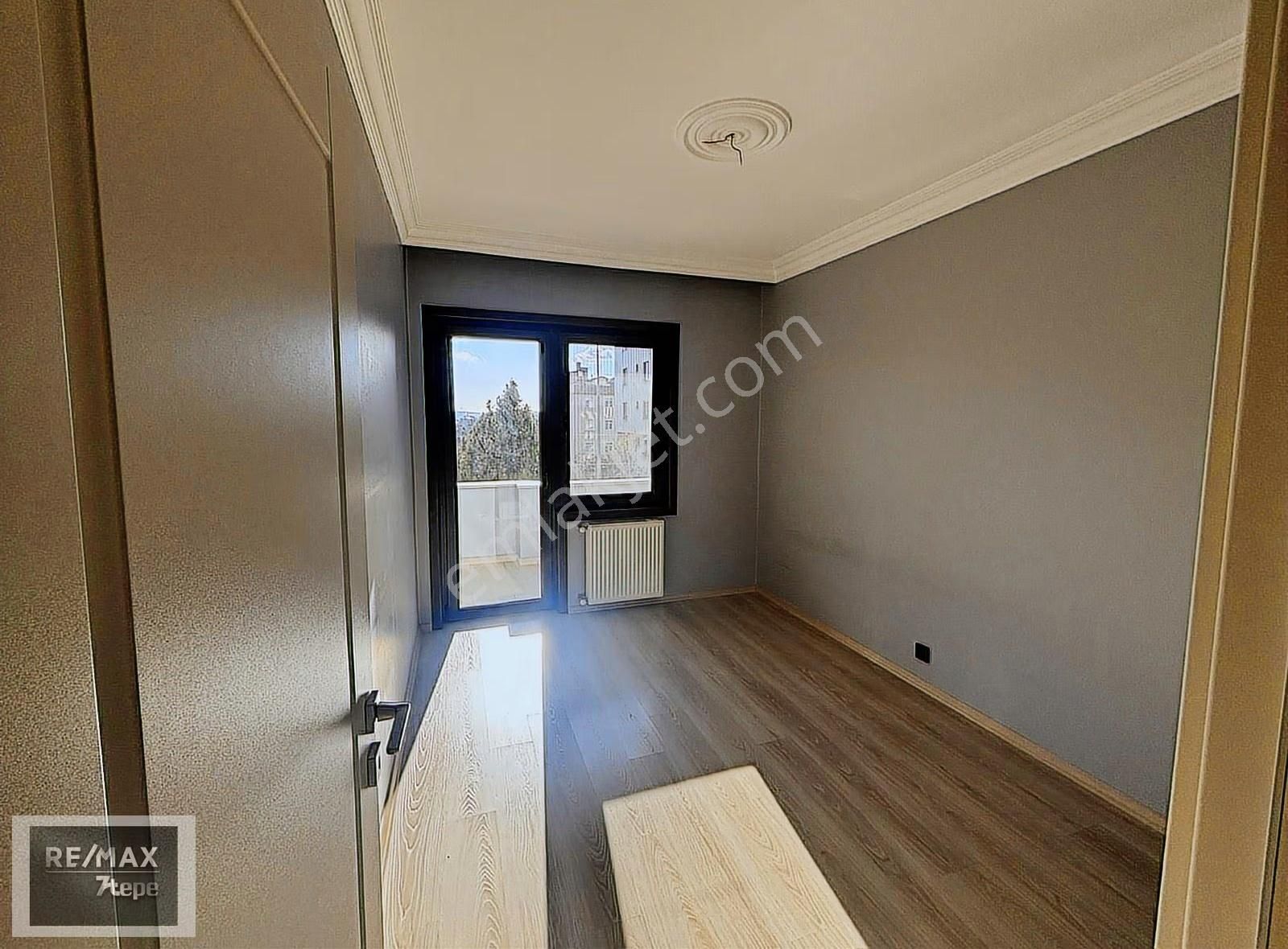 Kavacık Merkezde Ama Sakin Otoparklı Kiralık 3+1 Daire - Görsel 9