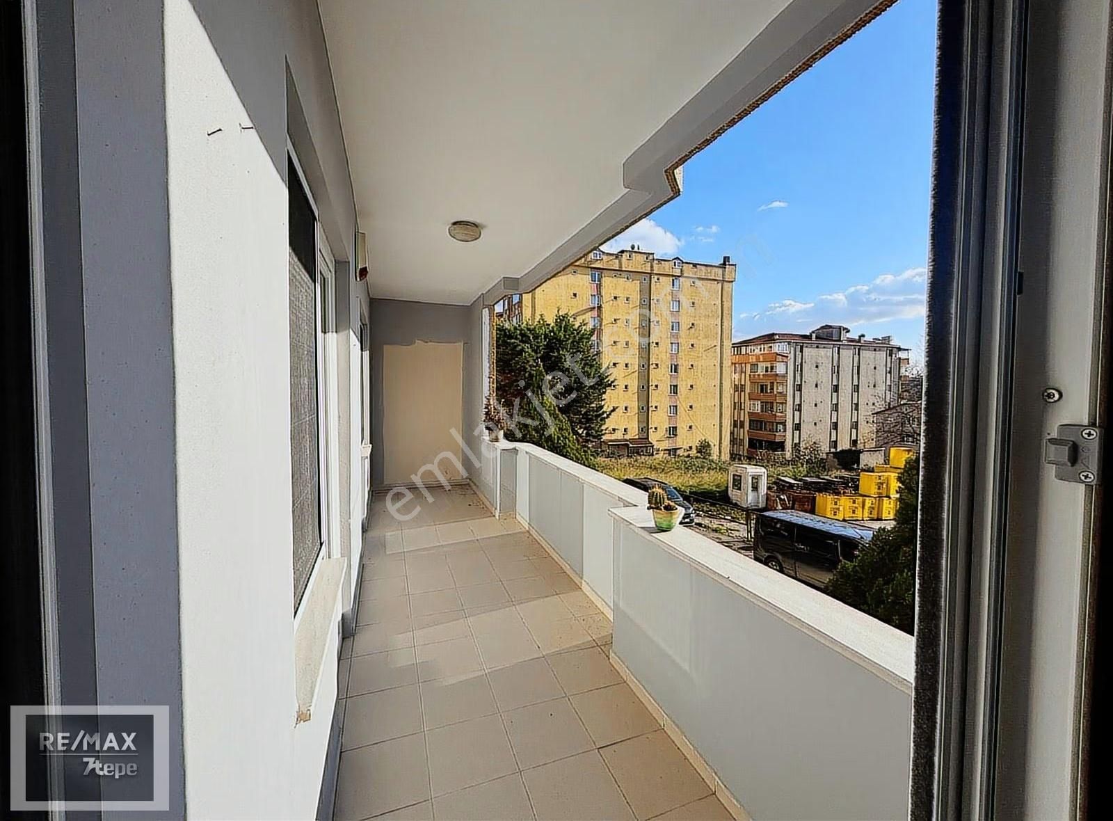 Kavacık Merkezde Ama Sakin Otoparklı Kiralık 3+1 Daire - Görsel 14