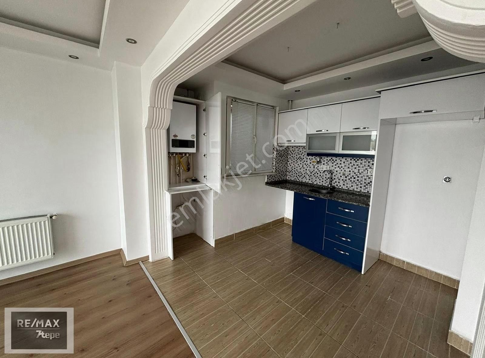 Boğaz'da, İkonık Çubuklu Apartmanında Kiralık 2+1 Daire - Görsel 6