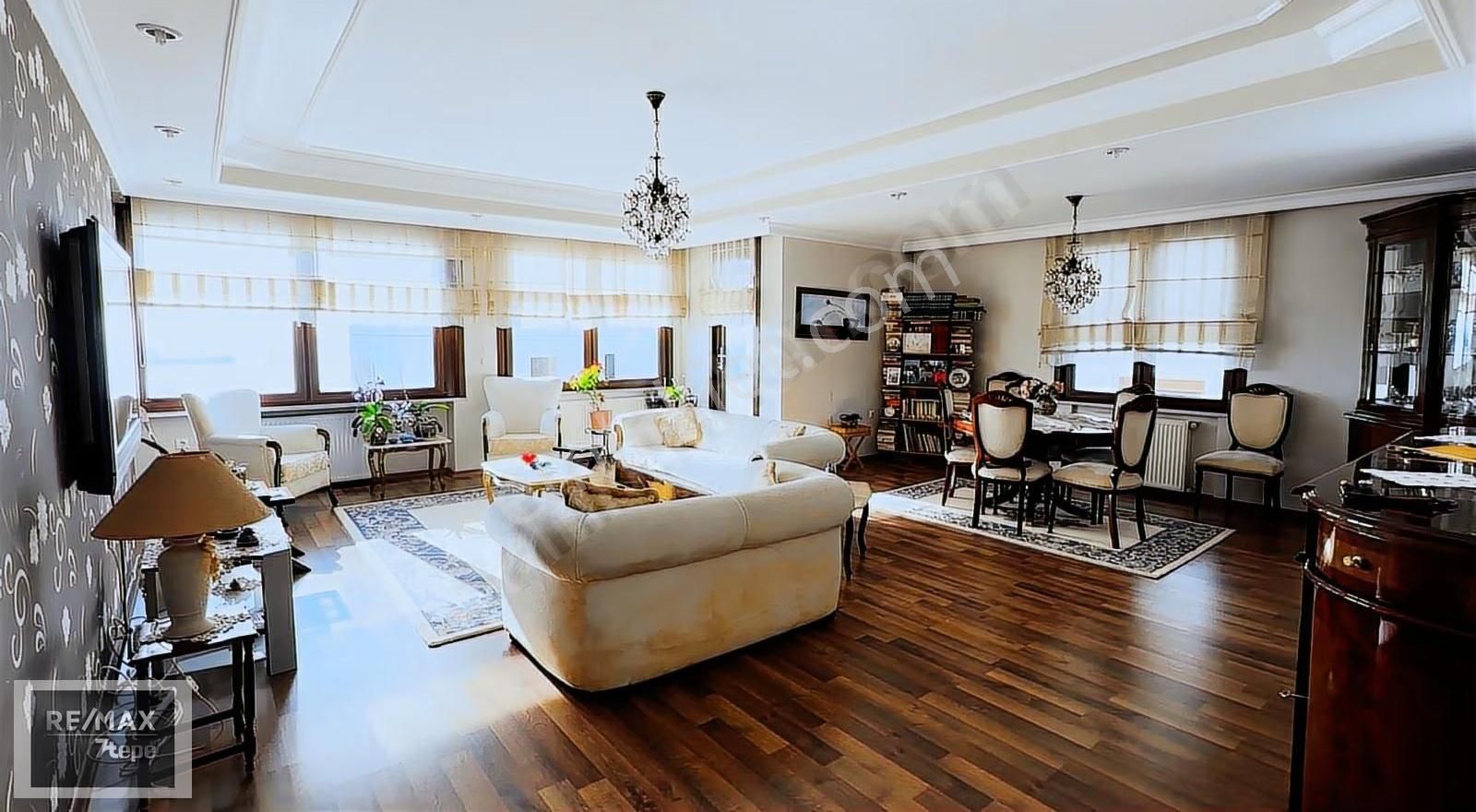 Kartal'da Adalar Ve Deniz Manzaralı Teraslı 6+2 Satılık Dubleks - Görsel 23