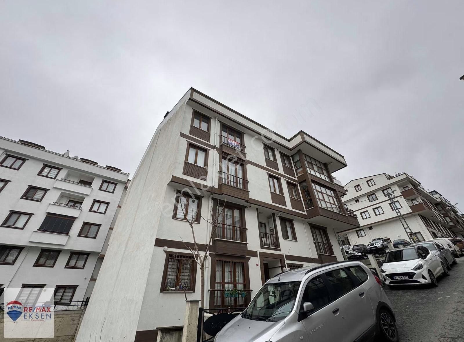 Çekmeköy Merkez Mah. Geniş 2+2 Kiralık Dubleks Daire