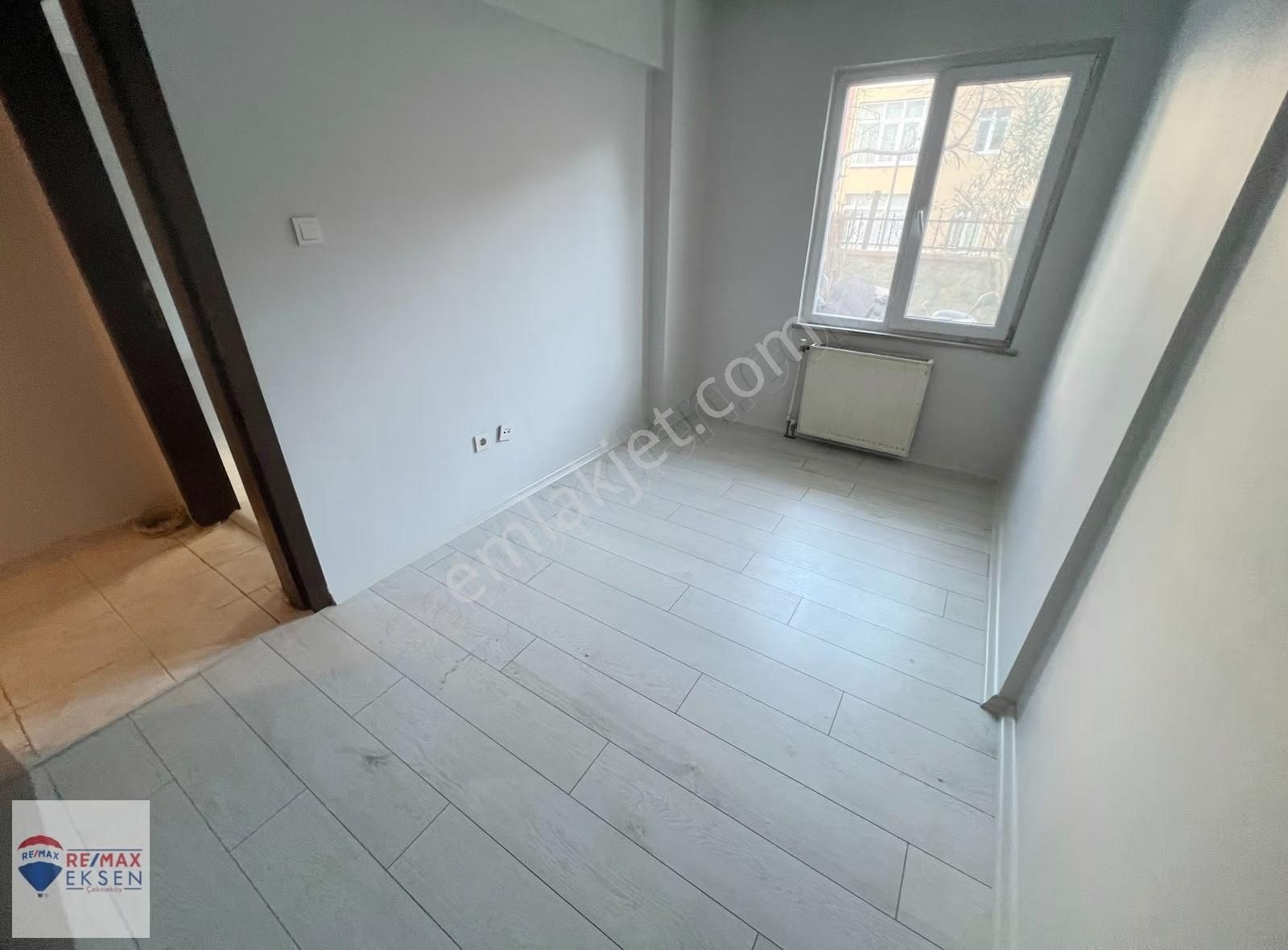 Ümraniye Adem Yavuz Mah. Osmanlı Sitesinde 2+1 Satılık Daire - Görsel 2