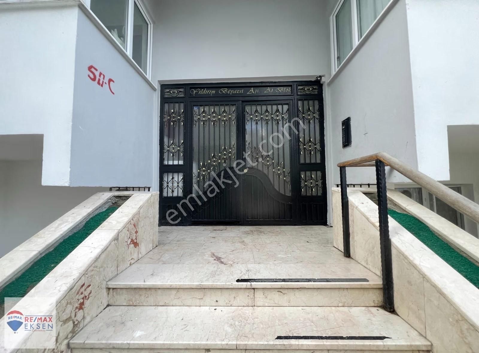 Ümraniye Adem Yavuz Mah. Osmanlı Sitesinde 2+1 Satılık Daire - Görsel 32