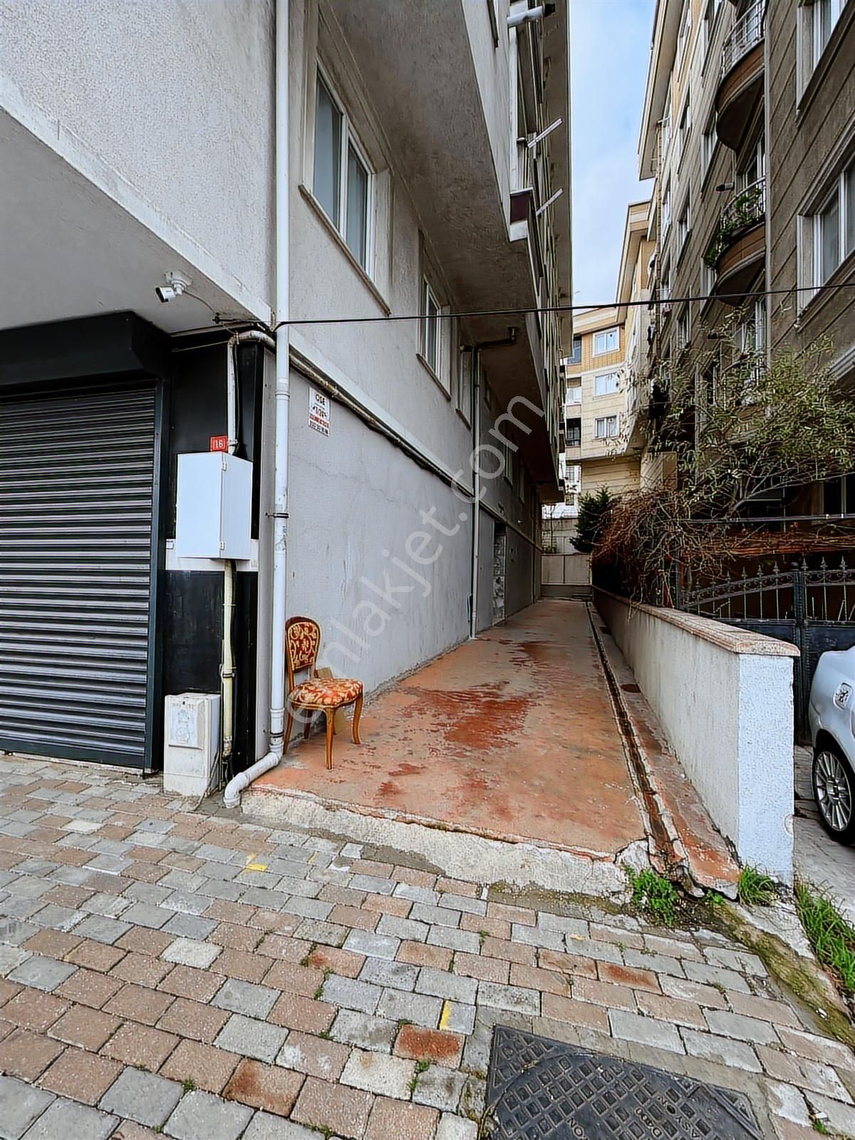 Yakuplu'da Merkeze Yakın Geniş M2li Kiralık 2+1 Arakat - Görsel 14