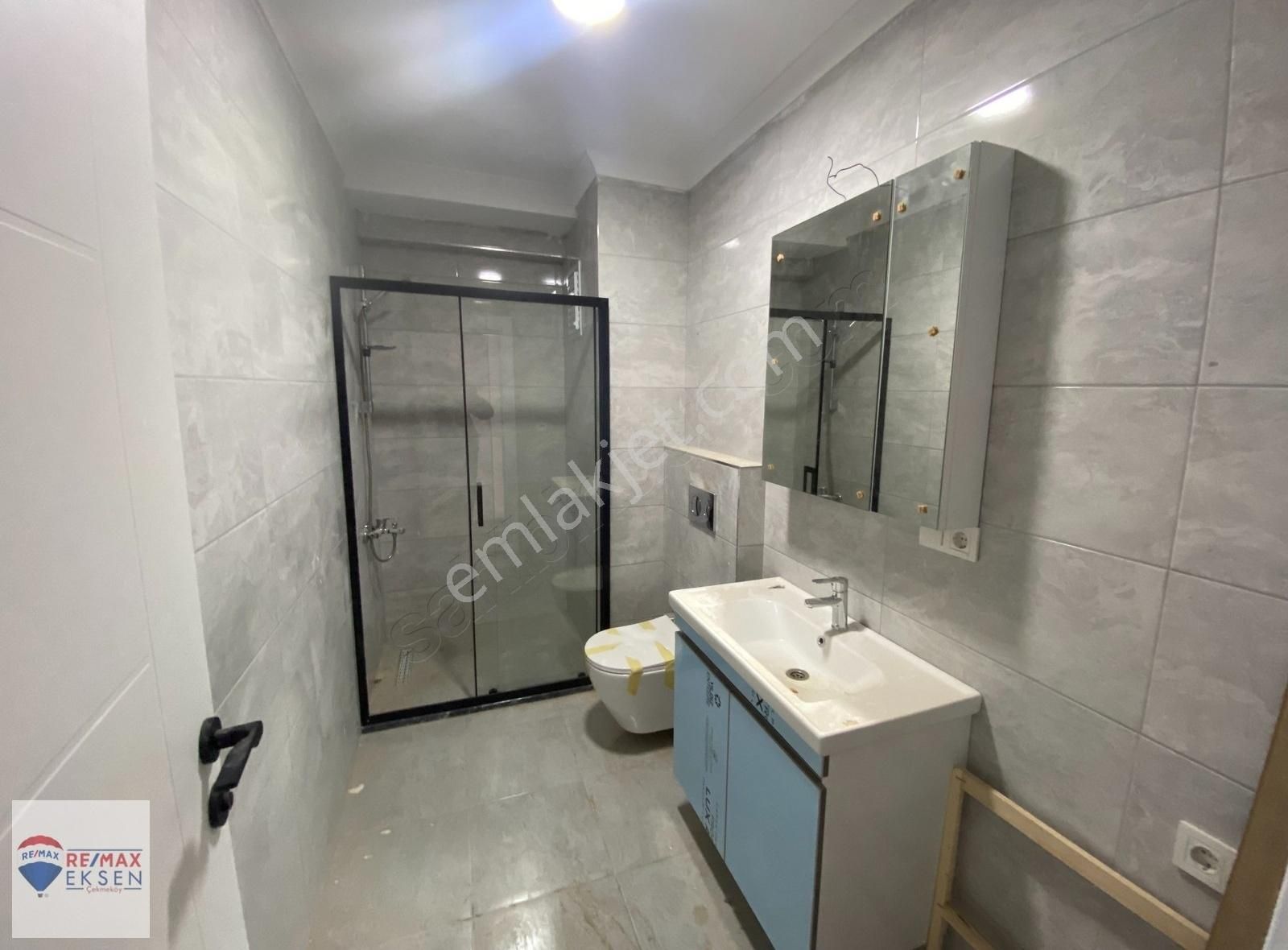 Üsküdar'da Boğaz Manzaralı Yeni Binada Satılık 2+1 Daire - Görsel 19