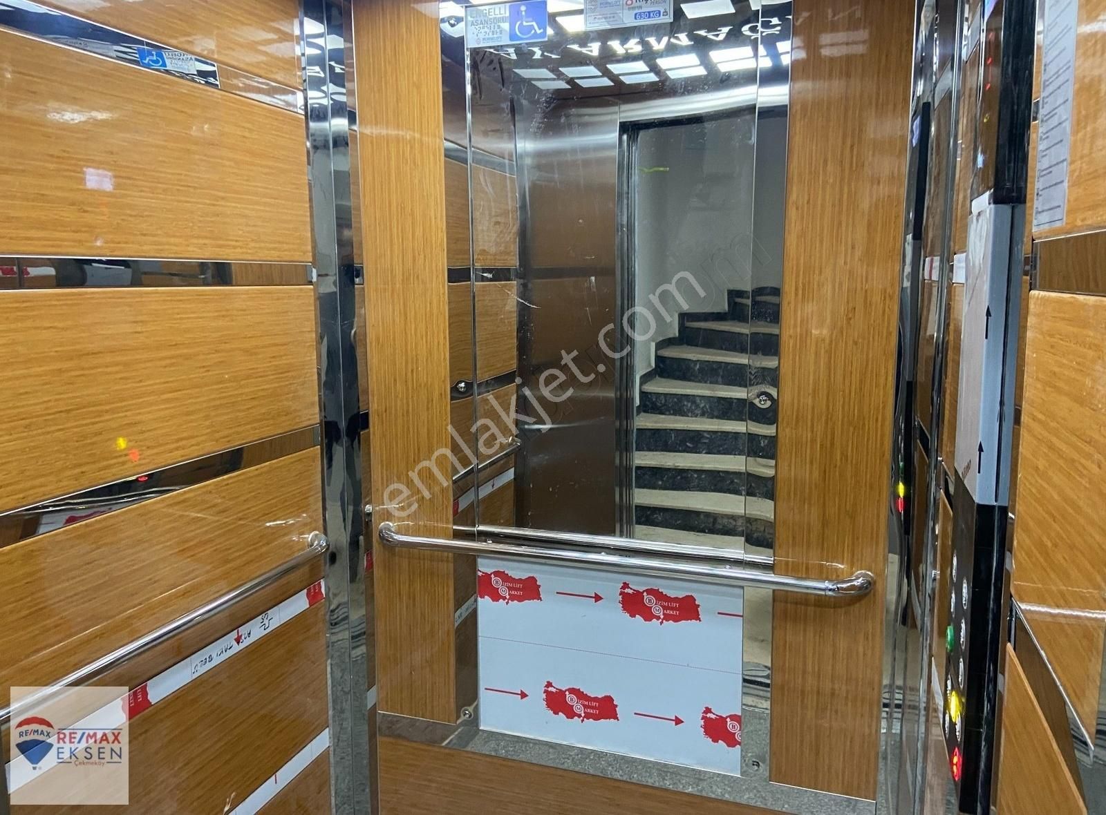 Üsküdar'da Boğaz Manzaralı Yeni Binada Satılık 2+1 Daire - Görsel 33