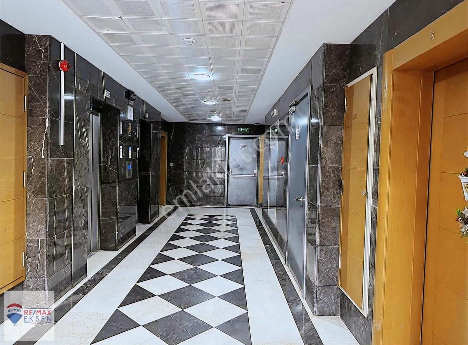 Maltepe Kiptaş Adatepe Sitesinde Boş Bakımlı Kiralık 3+1 - Görsel 6