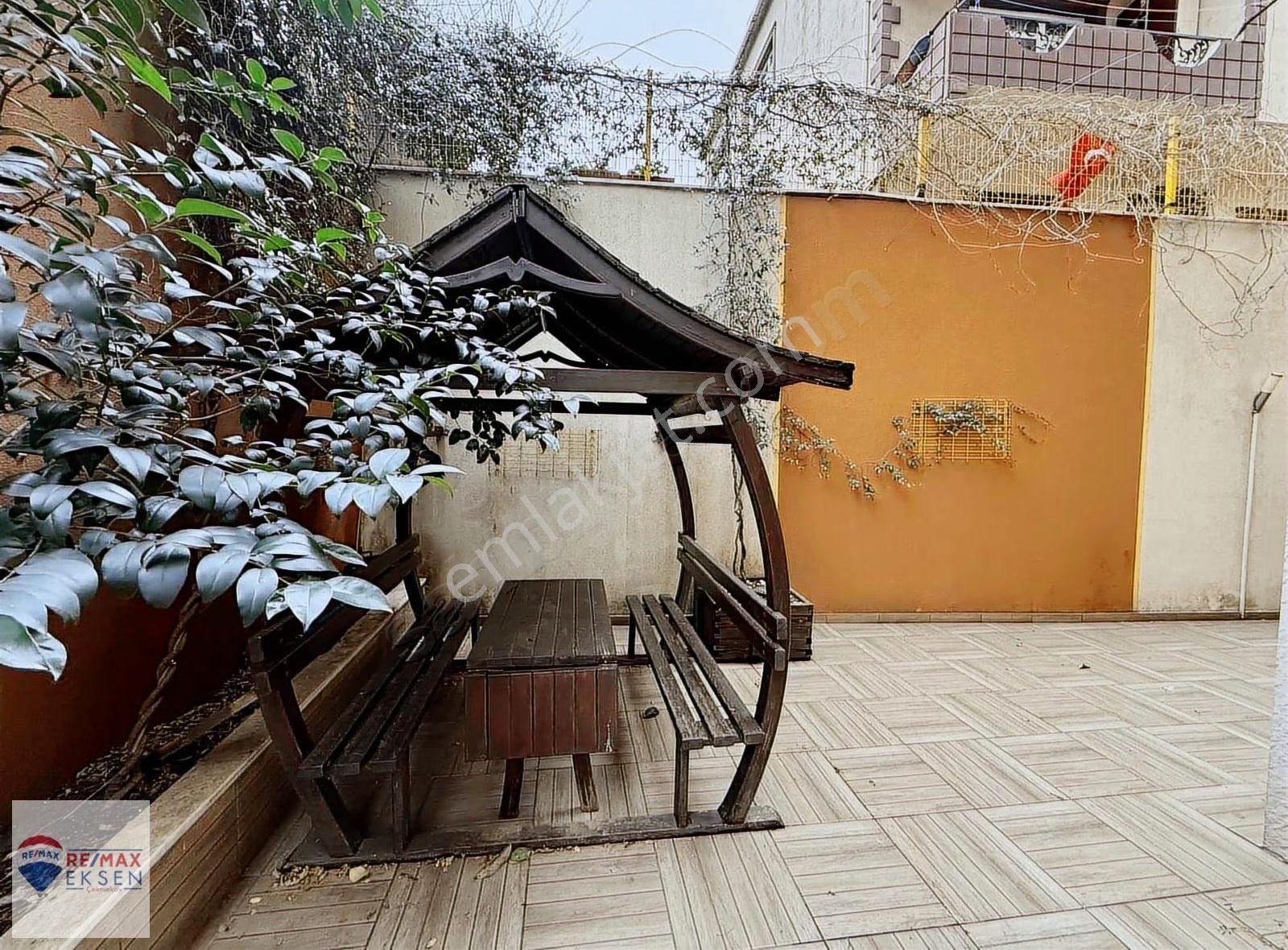 Üsküdar Ferahta 4 Tarafı Açık 3+1 Kiralık Daire - Görsel 26