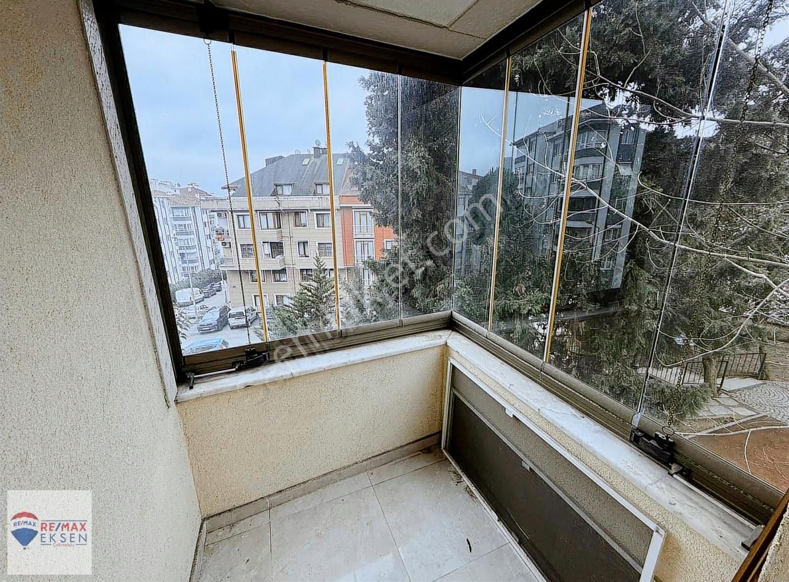Üsküdar Ferahta 4 Tarafı Açık 3+1 Kiralık Daire - Görsel 25