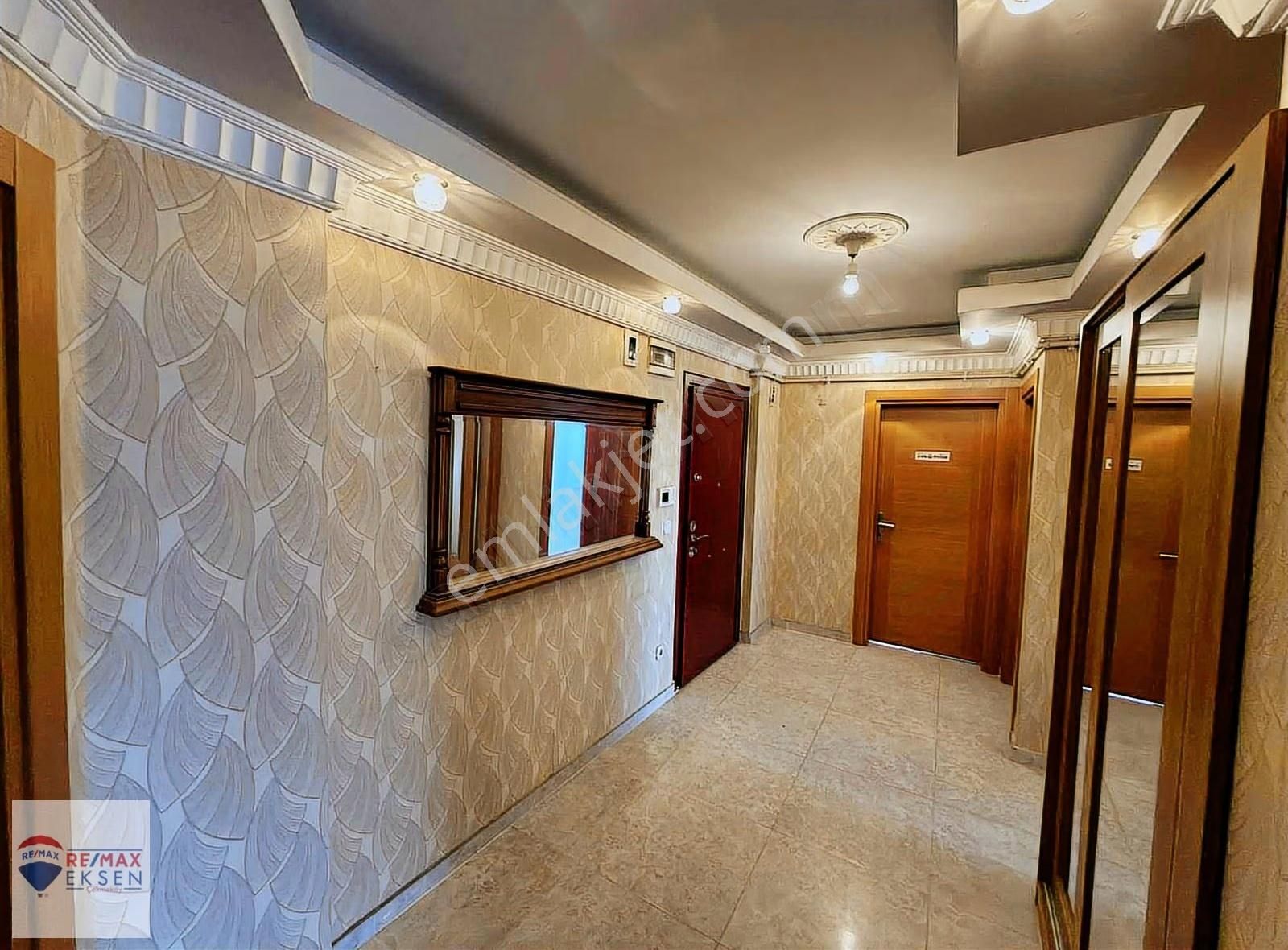 Üsküdar Ferahta 4 Tarafı Açık 3+1 Kiralık Daire - Görsel 27