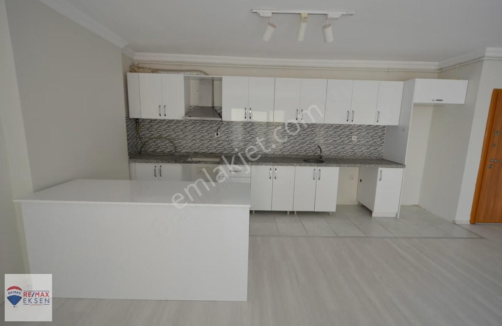 Teras Çekmeköy Sitesinde Satılık Boş 1+1 Daire - Görsel 22