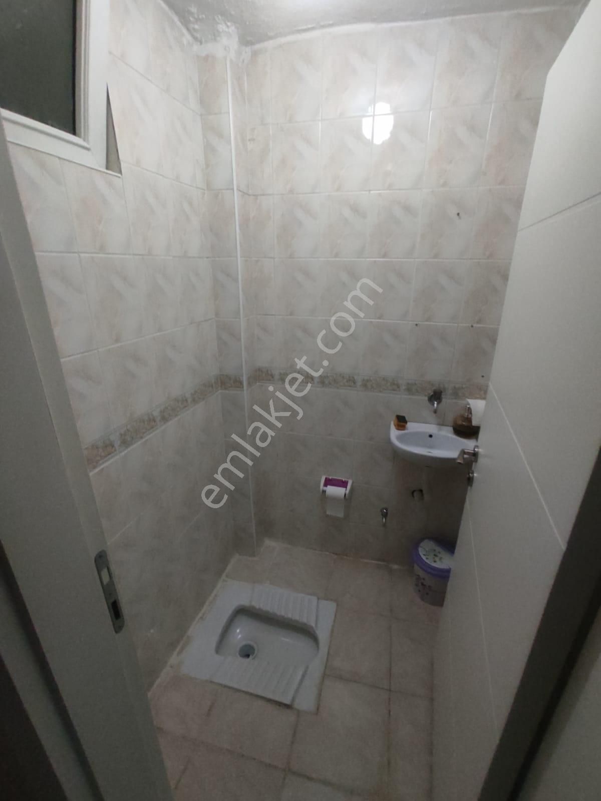 Serhat 200 Evler Sitesinde Boş Durumda Ara Kat 3+1 Satılık - Görsel 11