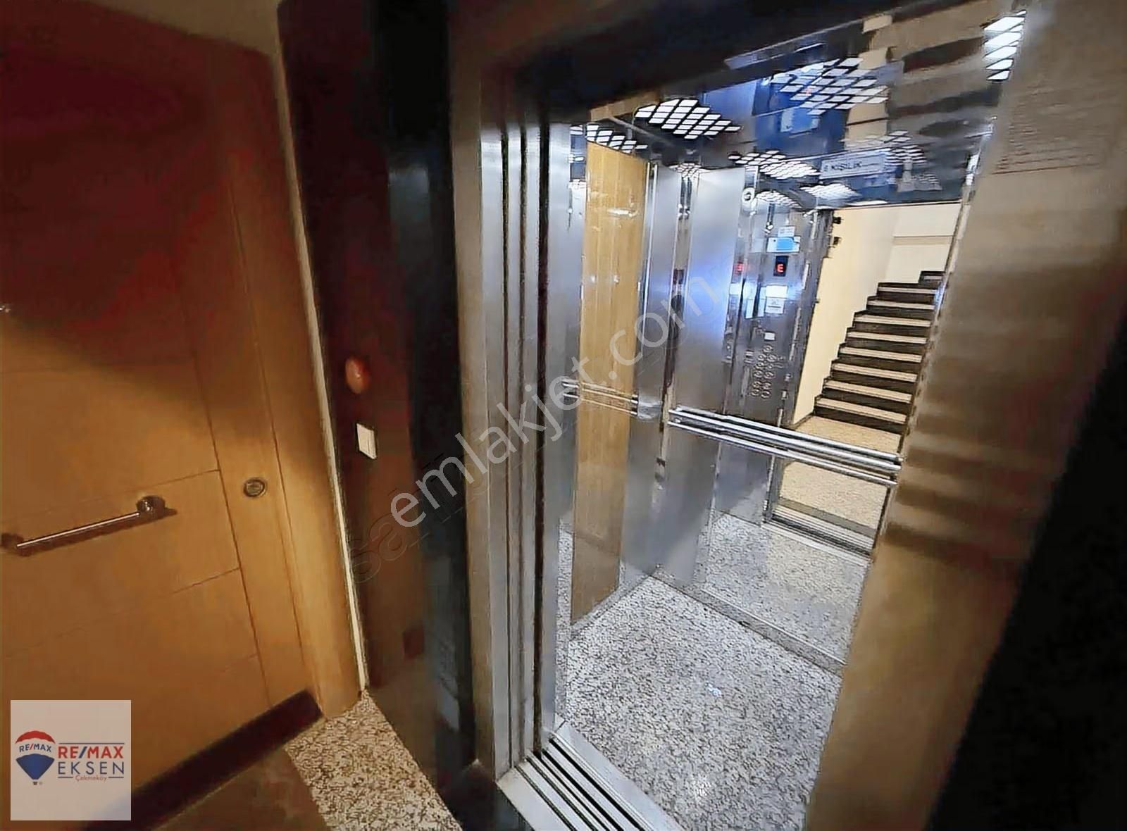 Üsküdar Kısıklı'da Plaza İçinde Kiralık Ofis - Görsel 8