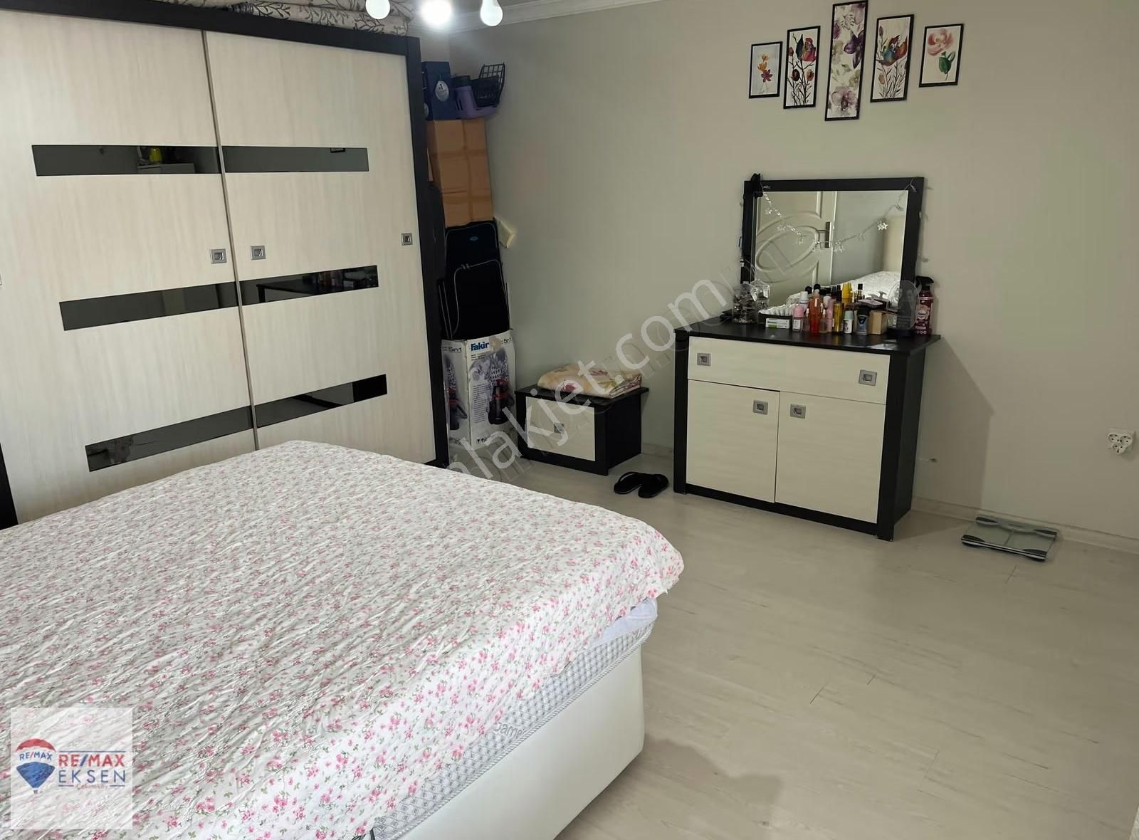 Çekmeköy Merkez Mahallesinde Kiralık 2+1 Daire - Görsel 23