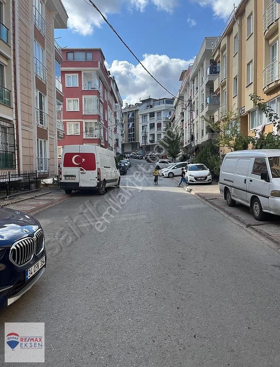 Çekmeköy Merkez Mahallesinde Kiralık 2+1 Daire - Görsel 11