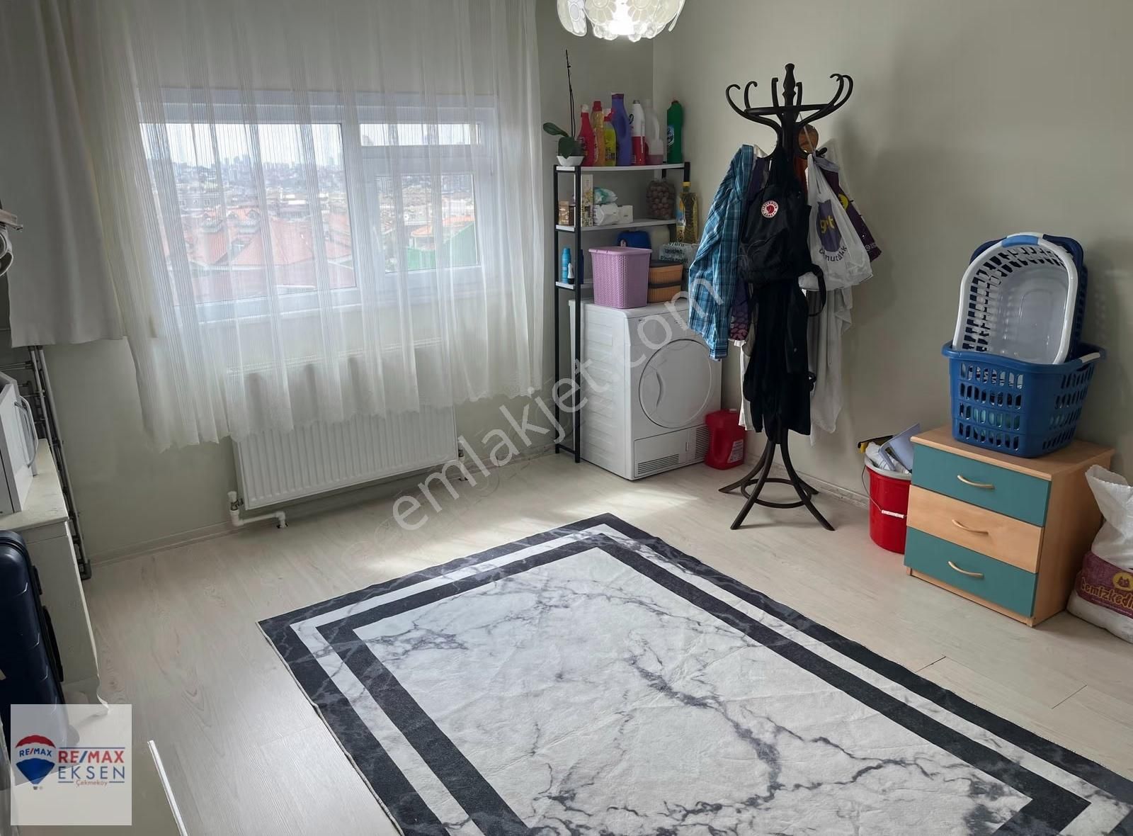 Çekmeköy Merkez Mahallesinde Kiralık 2+1 Daire - Görsel 2