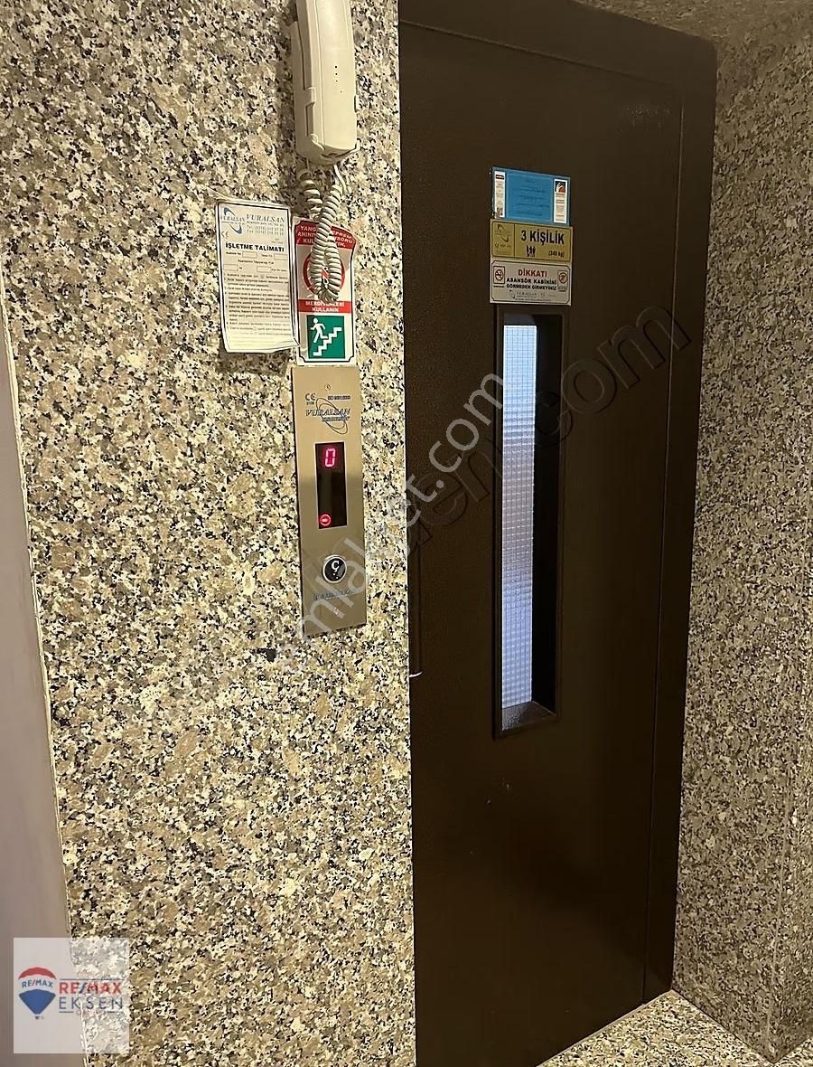 Çekmeköy Merkez Mahallesinde Kiralık 2+1 Daire - Görsel 32
