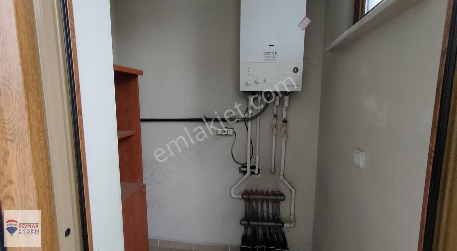 Ümraniye Site Mahallesinde, Satılık Mükemmel 3+1 Daire - Görsel 7