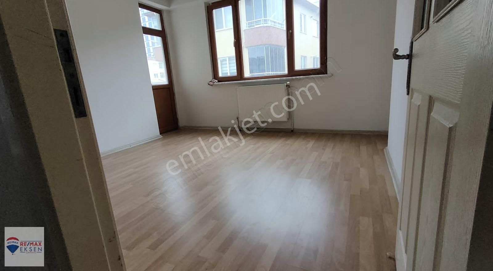 Ümraniye Site Mahallesinde, Satılık Mükemmel 3+1 Daire - Görsel 19