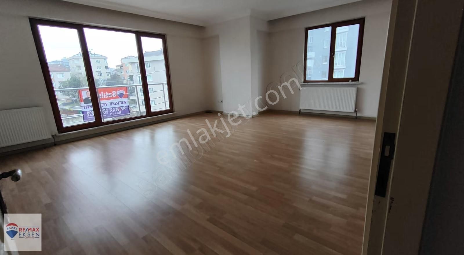 Ümraniye Site Mahallesinde, Satılık Mükemmel 3+1 Daire - Görsel 9