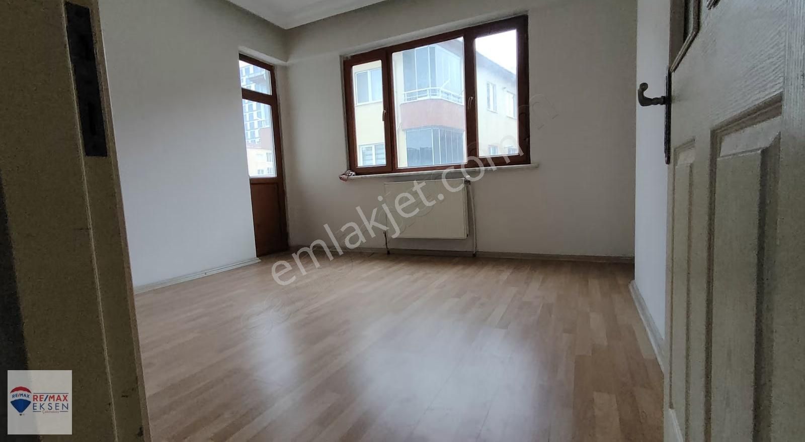 Ümraniye Site Mahallesinde, Satılık Mükemmel 3+1 Daire - Görsel 15