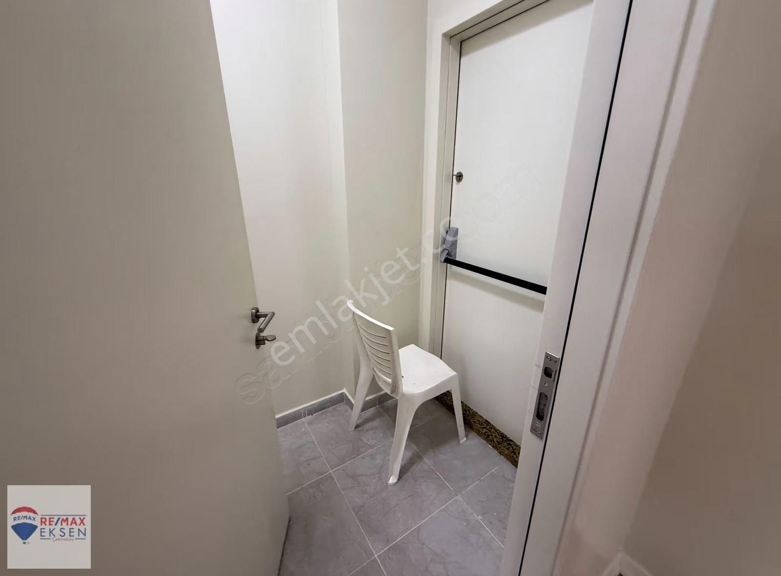 Bostancı'da Yeni Bina Metro Ve Marmaray Yakın Kiralık 2+1 Daire - Görsel 16