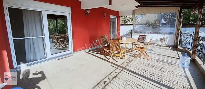 Beykoz Baklacı Fatih Cad.de 650 M2 Bahçeli 500 M2 Villa 9+1 - Görsel 29