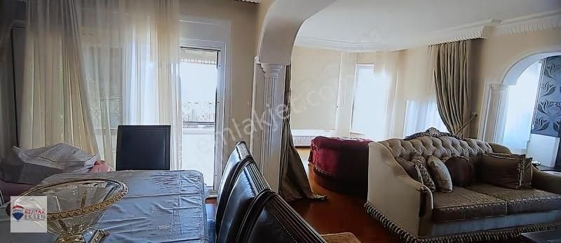 Beykoz Baklacı Fatih Cad.de 650 M2 Bahçeli 500 M2 Villa 9+1 - Görsel 34