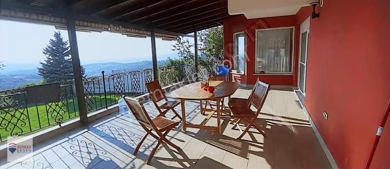 Beykoz Baklacı Fatih Cad.de 650 M2 Bahçeli 500 M2 Villa 9+1 - Görsel 13
