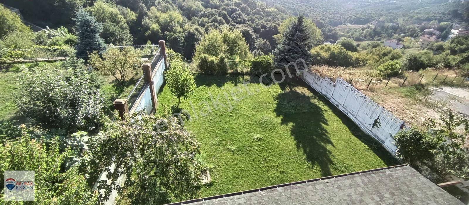Beykoz Baklacı Fatih Cad.de 650 M2 Bahçeli 500 M2 Villa 9+1 - Görsel 6
