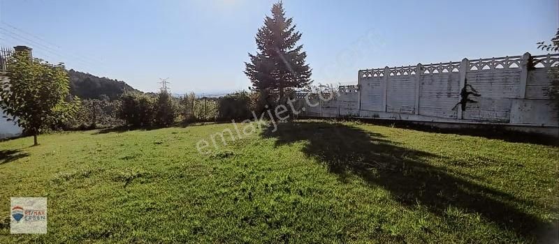 Beykoz Baklacı Fatih Cad.de 650 M2 Bahçeli 500 M2 Villa 9+1 - Görsel 2