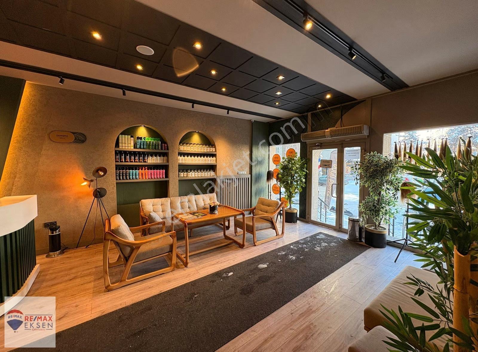 Terminal Caddesı Kiracılı Satılık Dükkan - Görsel 11