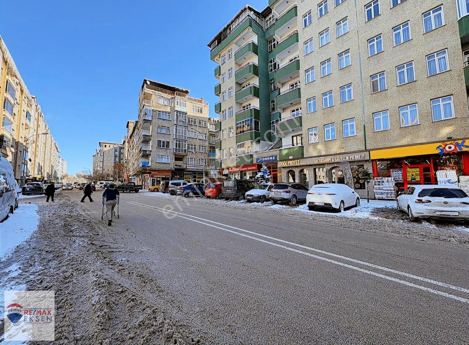 Terminal Caddesı Kiracılı Satılık Dükkan - Görsel 15