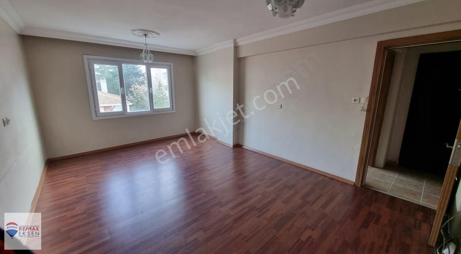 Akşemsettin Mahallesinde Site İçi Ara Kat 2+1 Kiralık Daire - Görsel 13