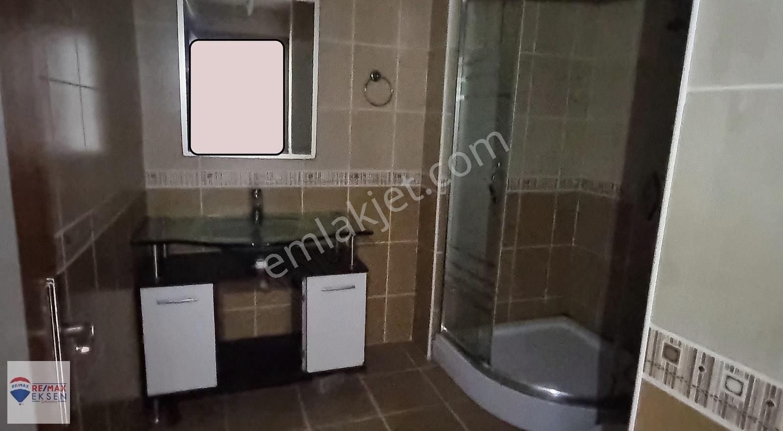 Akşemsettin Mahallesinde Site İçi Ara Kat 2+1 Kiralık Daire - Görsel 2