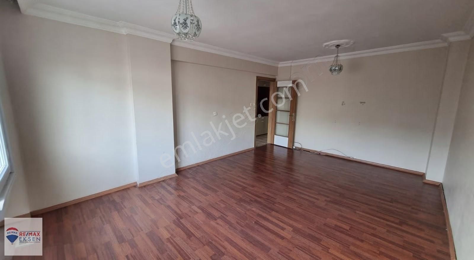 Akşemsettin Mahallesinde Site İçi Ara Kat 2+1 Kiralık Daire - Görsel 14