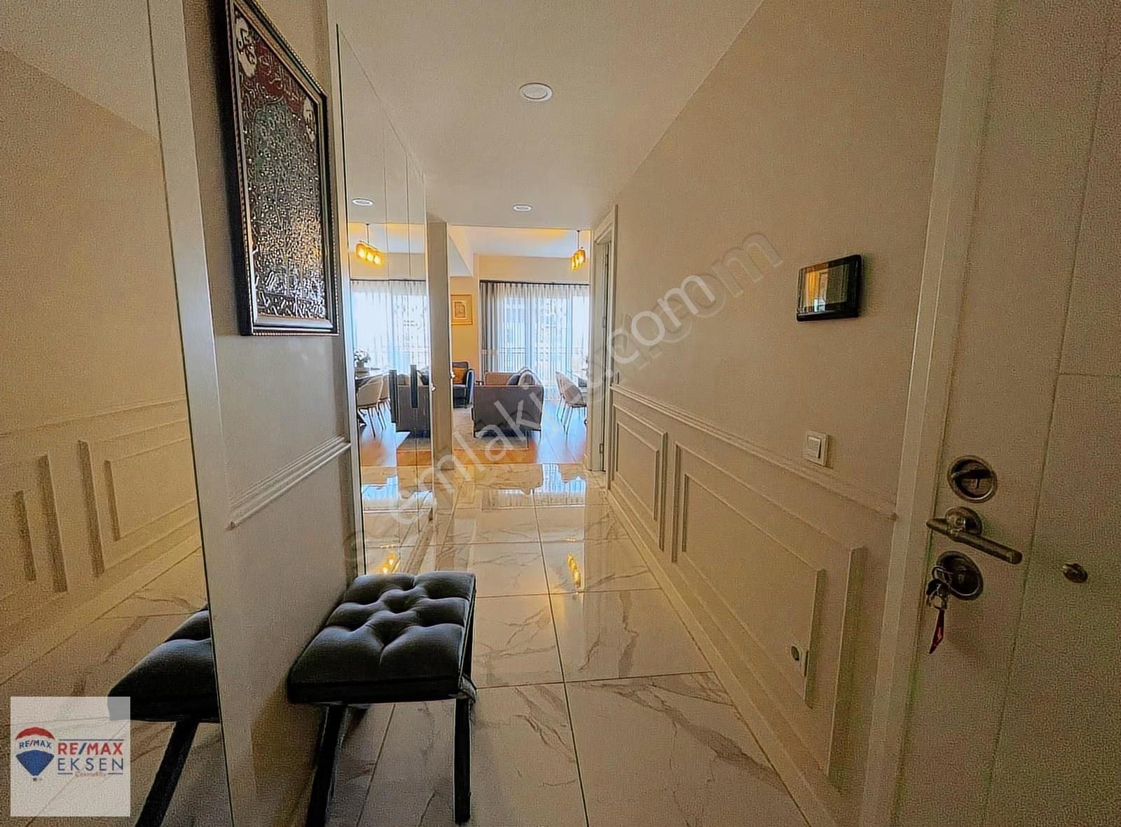 Ümraniye Necip Fazıl Mah Narlı Bahçe Evlerinde Satılık 3+1 Daire - Görsel 34