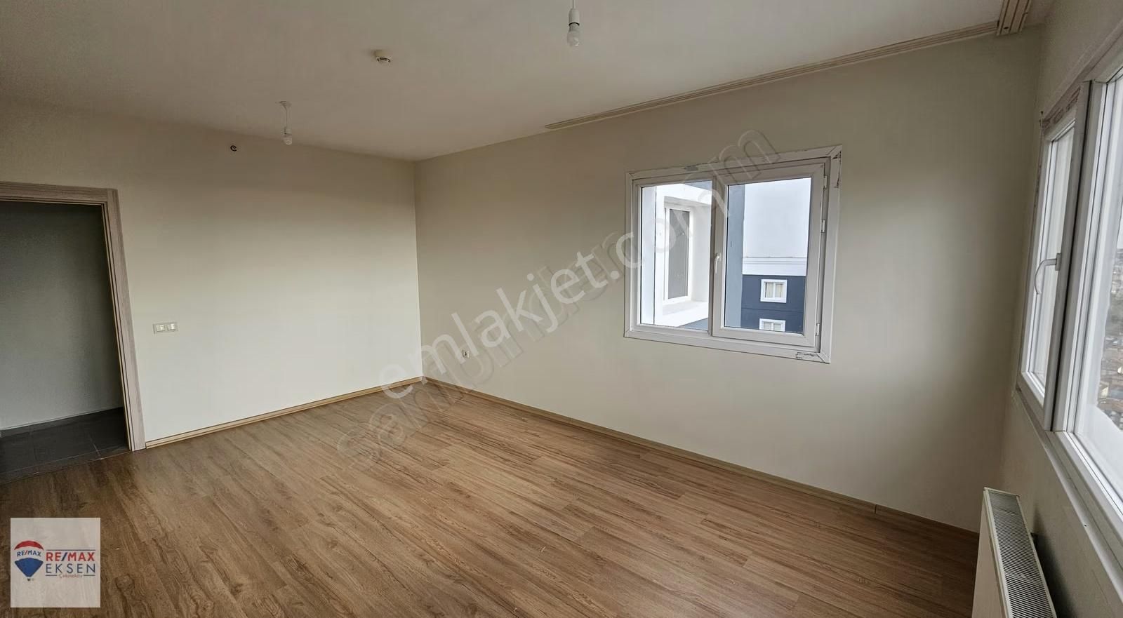 Ataşehir Atapark Konutları Adalar Manzaralı Kiralık 2,5+1 Daire - Görsel 5