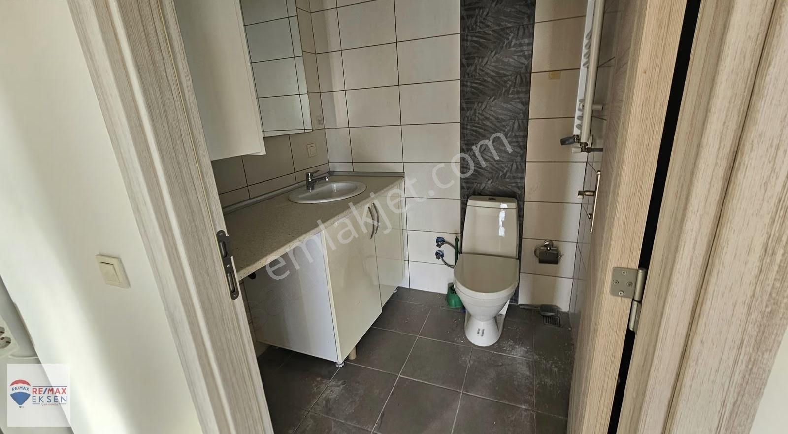 Ataşehir Atapark Konutları Adalar Manzaralı Kiralık 2,5+1 Daire - Görsel 25