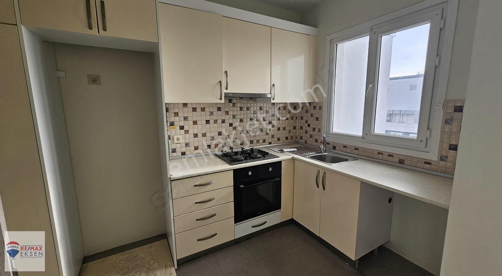 Ataşehir Atapark Konutları Adalar Manzaralı Kiralık 2,5+1 Daire - Görsel 26
