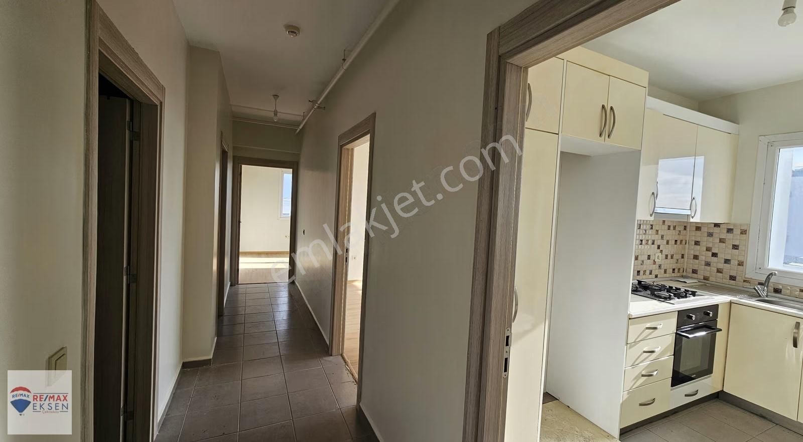 Ataşehir Atapark Konutları Adalar Manzaralı Kiralık 2,5+1 Daire - Görsel 22
