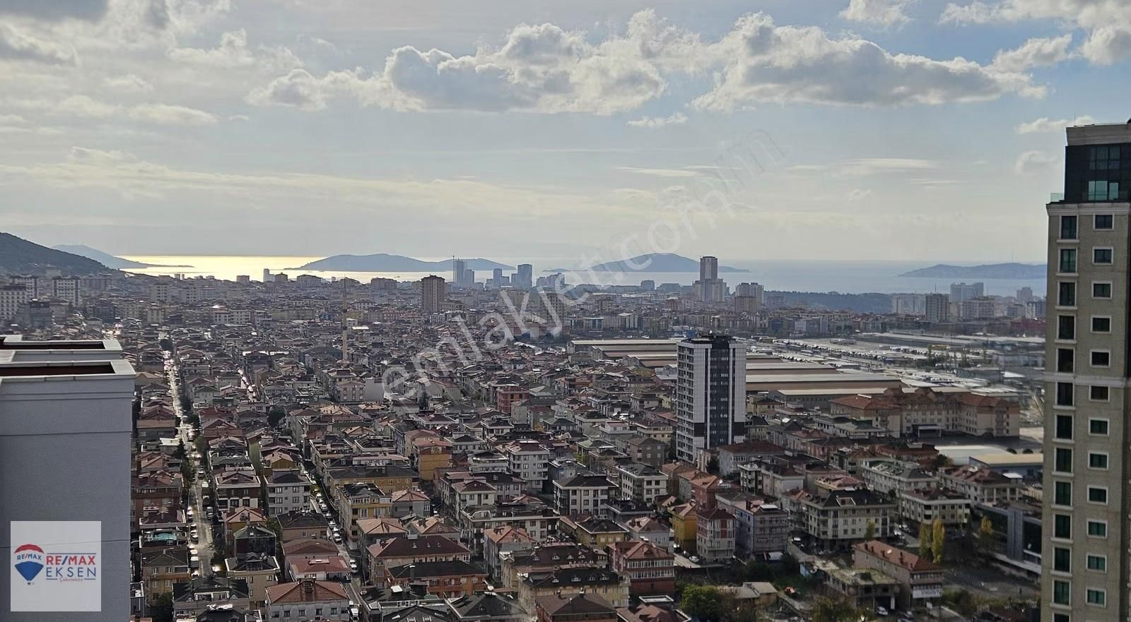 Ataşehir Atapark Konutları Adalar Manzaralı Kiralık 2,5+1 Daire - Görsel 13