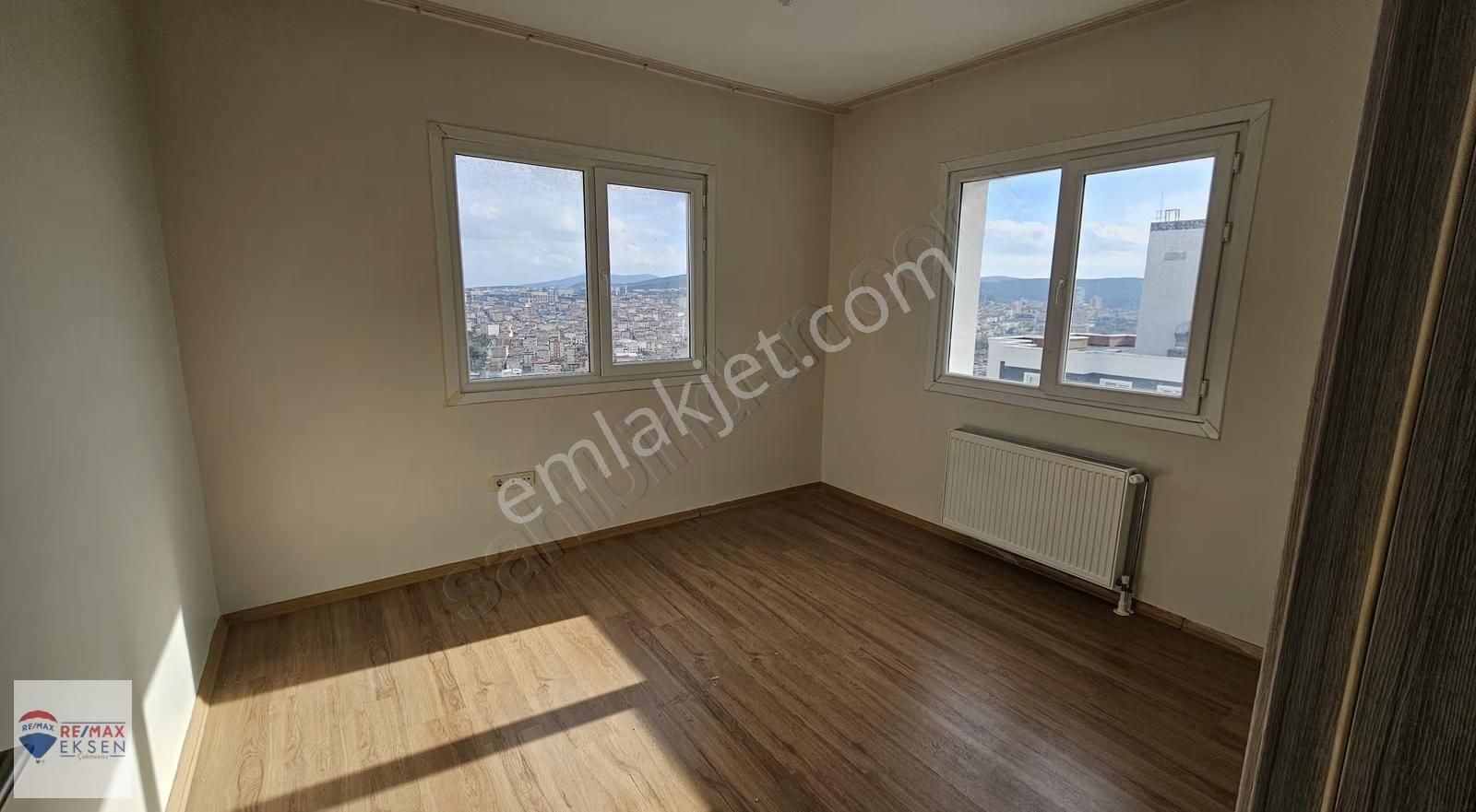 Ataşehir Atapark Konutları Adalar Manzaralı Kiralık 2,5+1 Daire - Görsel 6