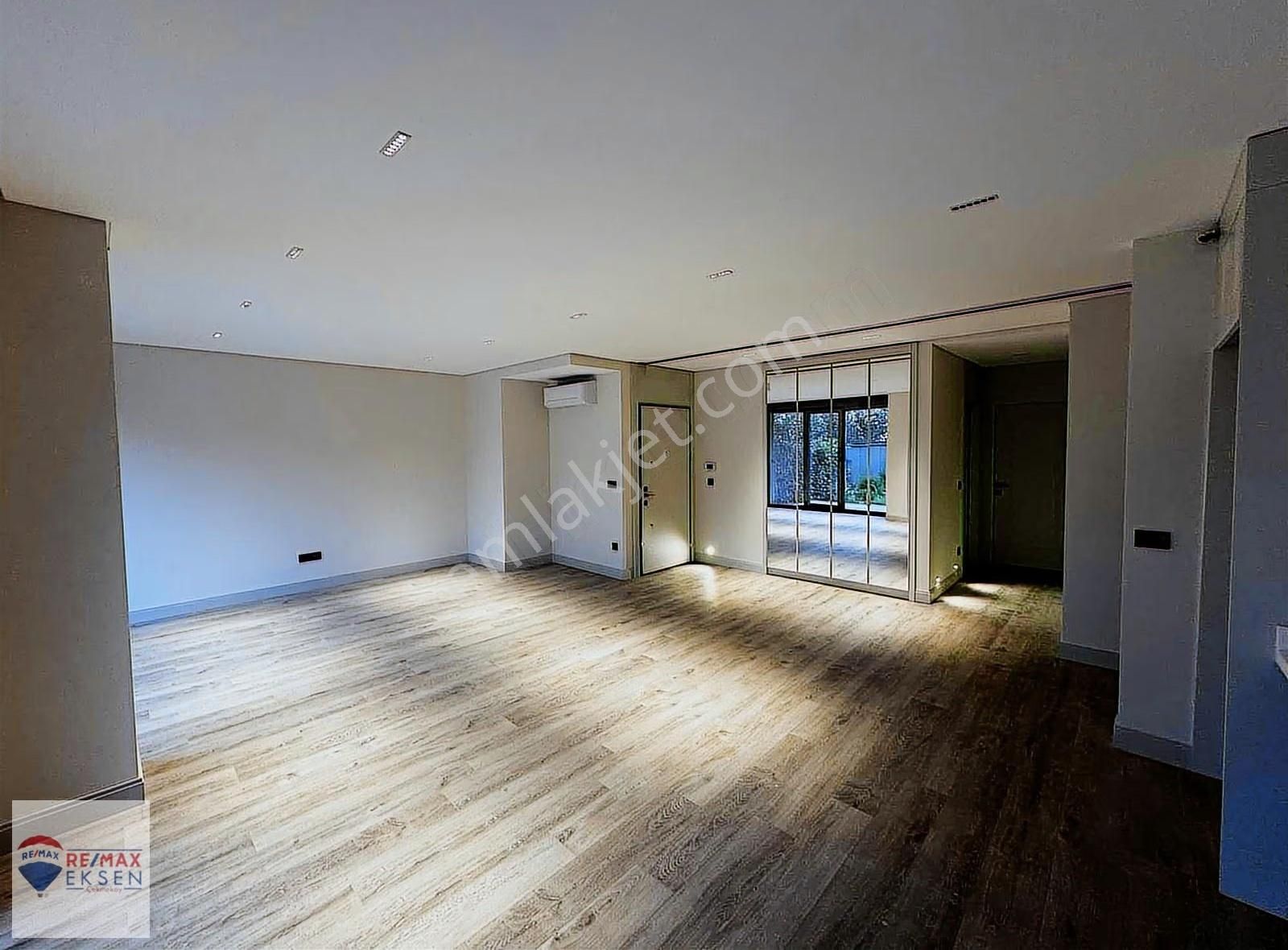 Koşuyolu Yenideğer Konaklarında 3+1 Satılık Bahçe Katı - Görsel 23