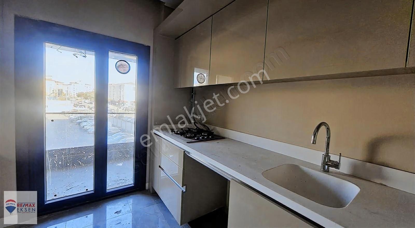 360 Suıts Kurtköy 3+1 Ebeveyn Banyolu Sıfır Kiralık Daire - Görsel 14