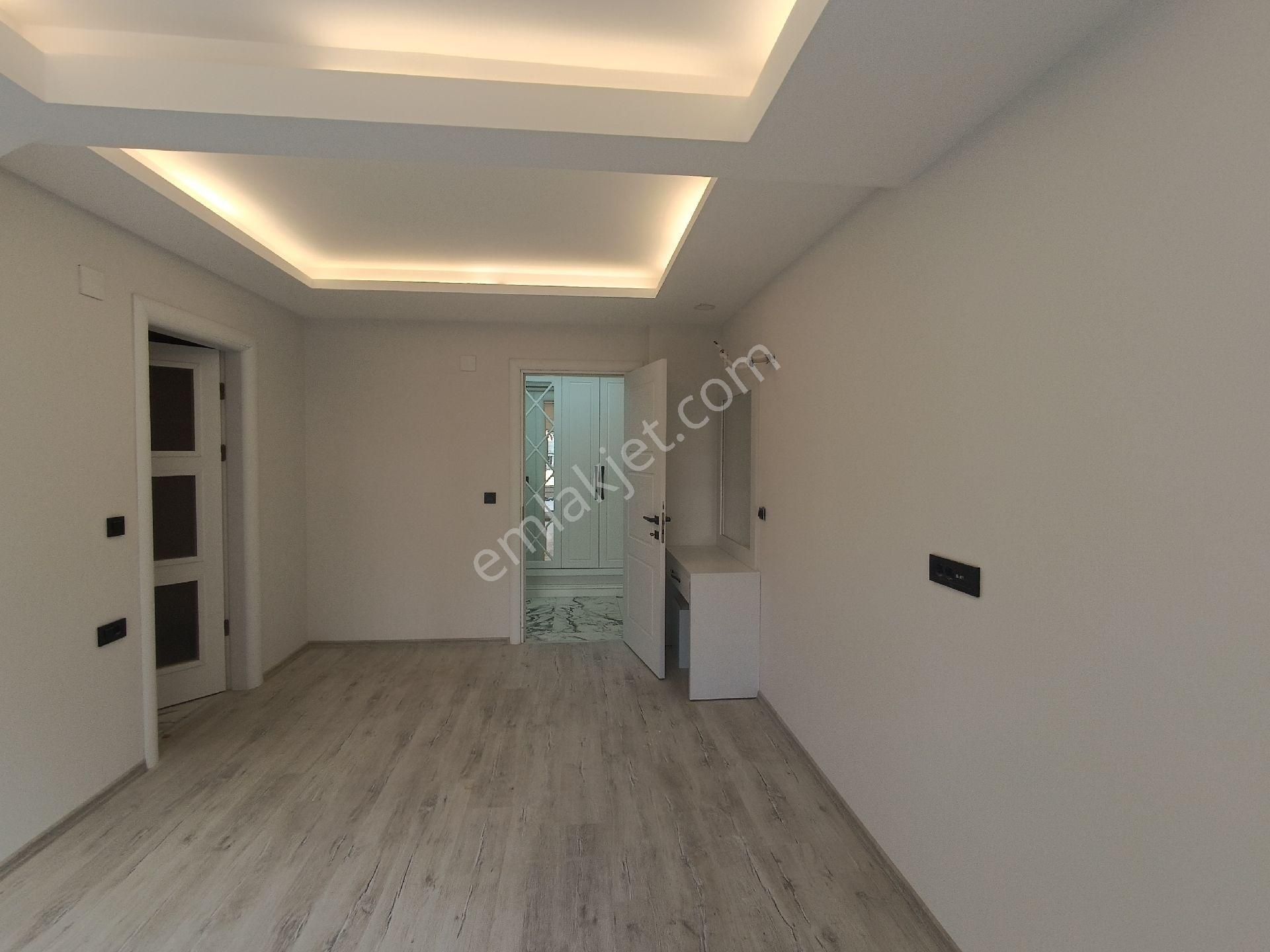 Kuşadası Merkezde Satılık 3+1 Sıfır Daire - Görsel 30