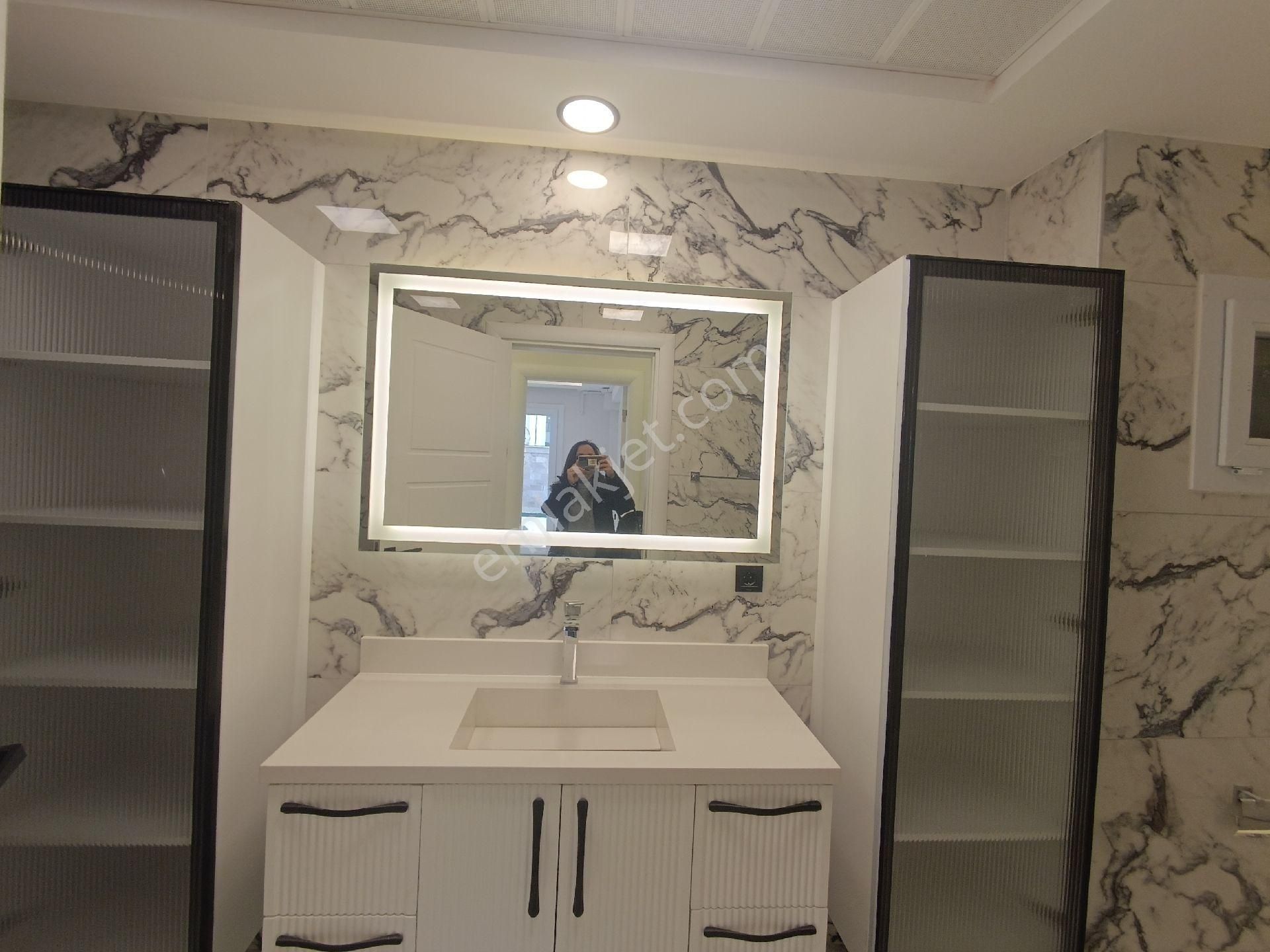 Kuşadası Merkezde Satılık 3+1 Sıfır Daire - Görsel 11