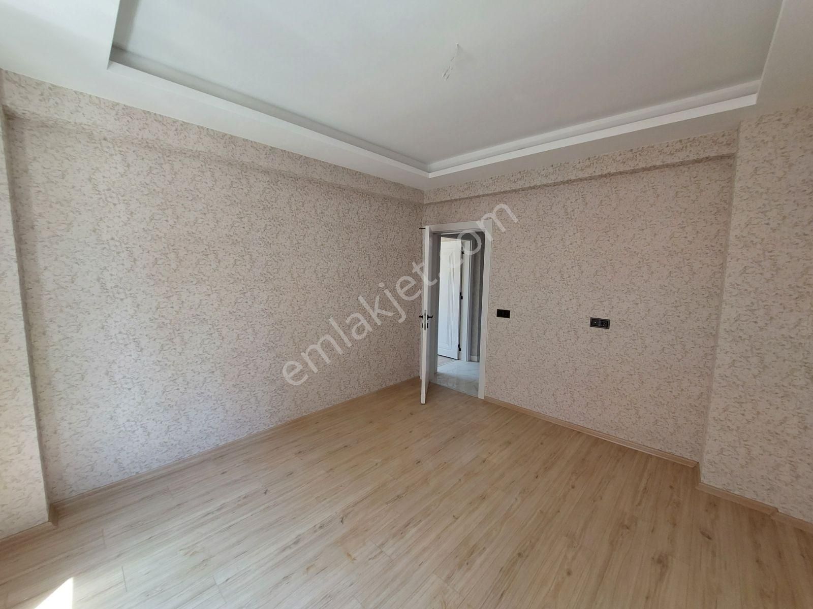 Kapalı Otoparklı-asansörlü-3+1 Arakat Sıfır Daire... - Görsel 15