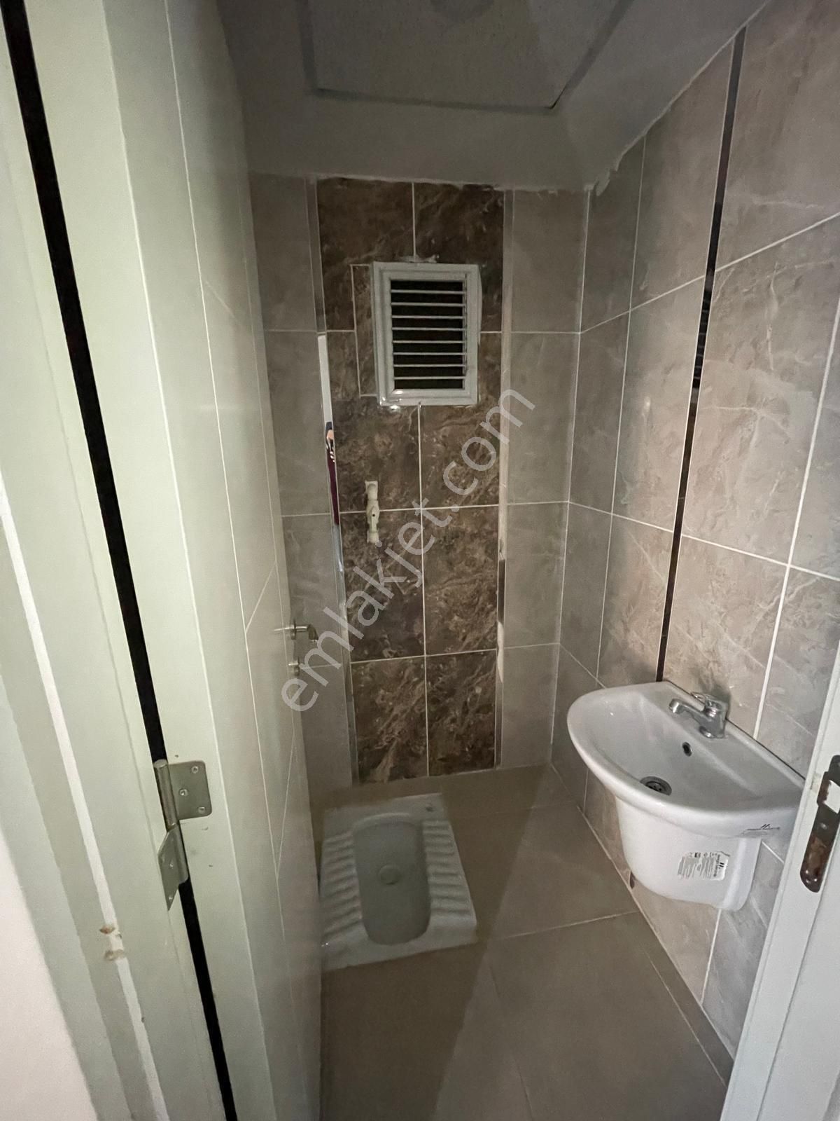 Adana Sarıçam Boynuyoğunda 2+1 Bulvara Ve Marketlere Yakın Aylık Kiralık Daire - Görsel 2