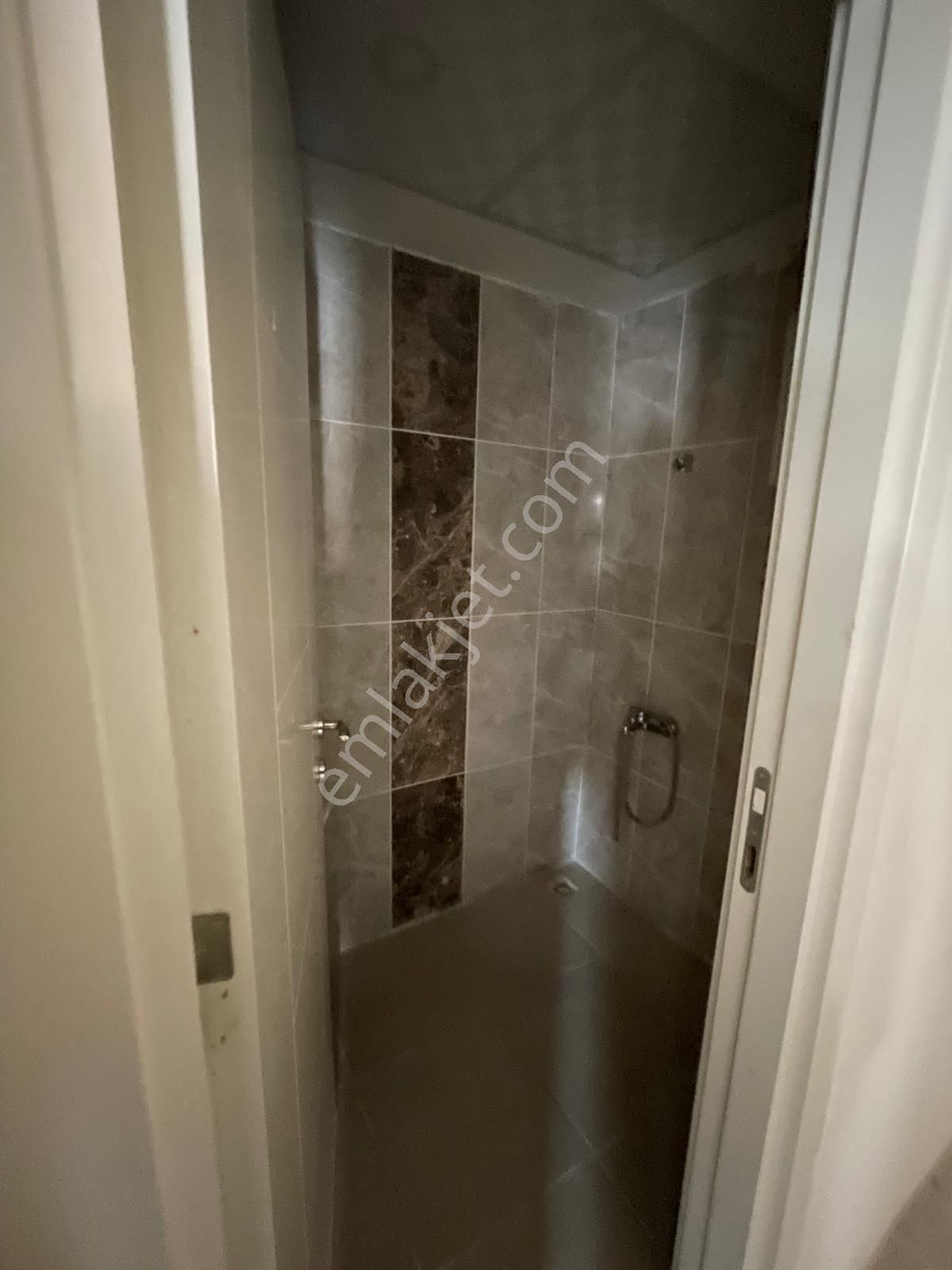 Adana Sarıçam Boynuyoğunda 2+1 Bulvara Ve Marketlere Yakın Aylık Kiralık Daire - Görsel 11